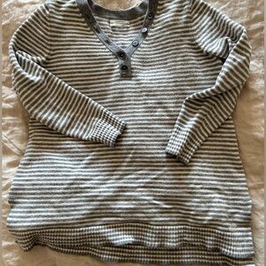 Anthropolgie sweater grey cream striped henley womens large